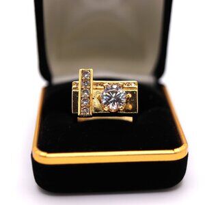 Bold Gold Luxe Ring with Clear Round Center Stone 💎✨